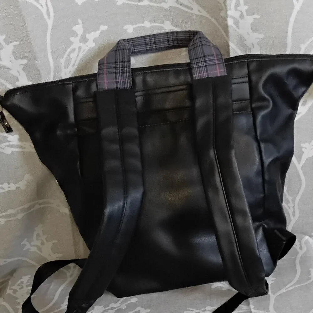 Betsey Johnson stylish black